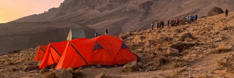 Shira cave camp to  Lava tower to Baranco Camp