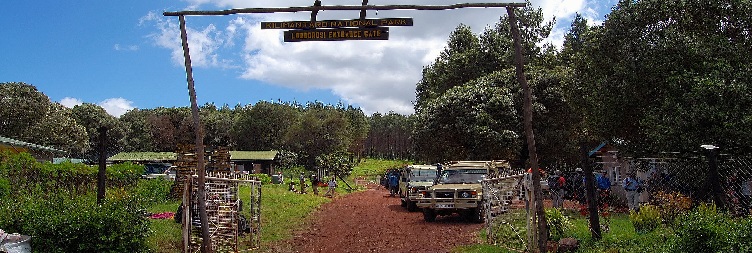 Moir Hut to Lava Tower to Barranco Camp