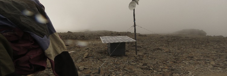 Shira Camp 3750 M to Barranco Camp 3900M {VIA Lava Tower camp 4600M